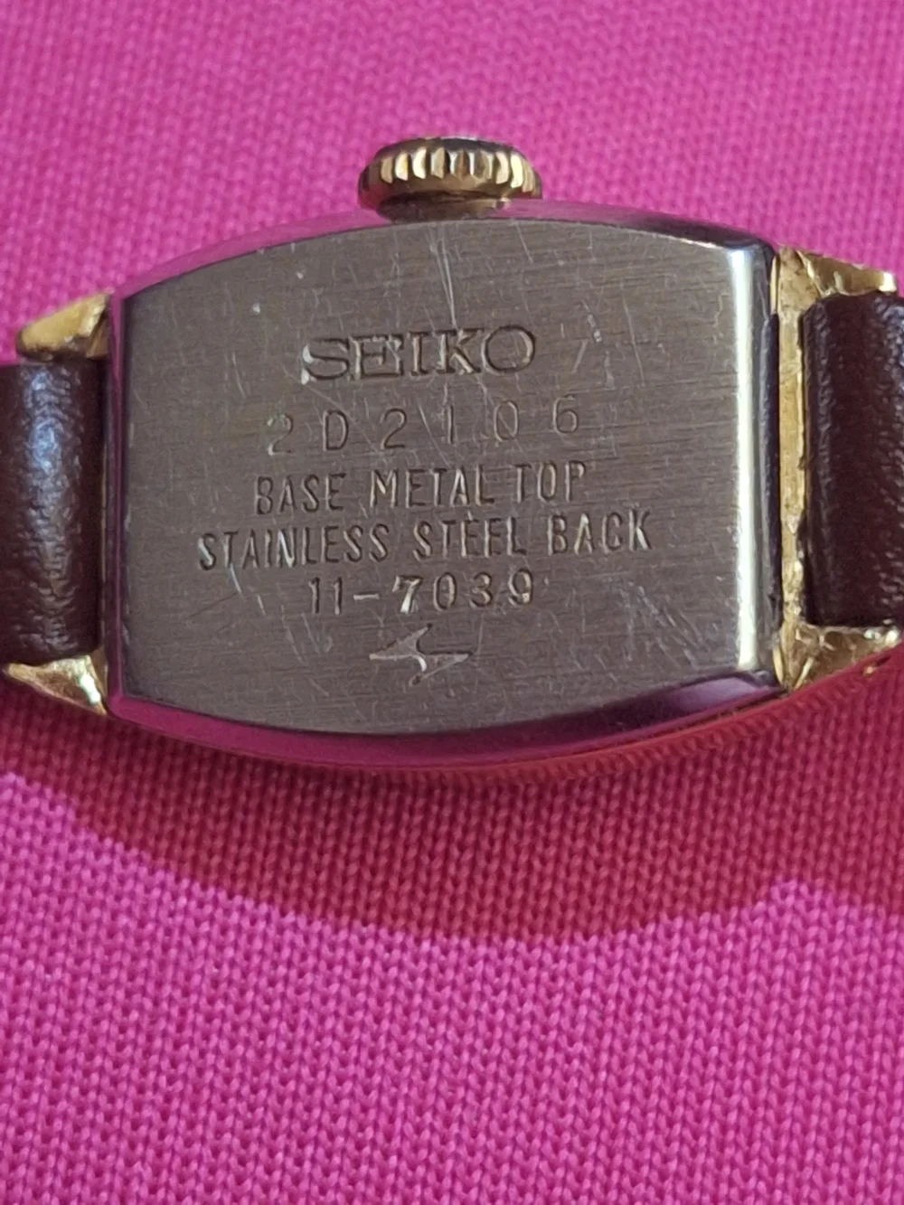 Vintage 1970s Seiko  Mechanical Wind-Up Watch Chocolate Brown Dial Runs Great!
